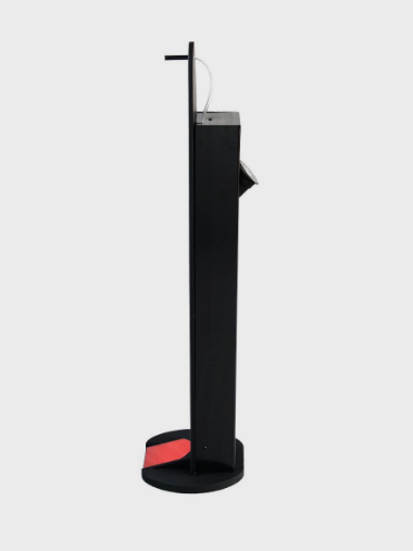 Suporte dispensador Totem de Álcool em Gel c/ Pedal Suporte dispensador Totem de Álcool em Gel c/ Pedal
